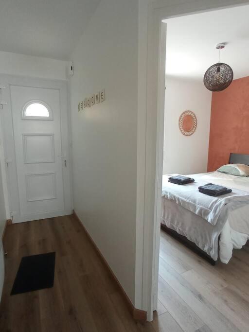 Bréhal A 50 M De La Plage, Appartement De 35 M2 : Les Pieds Sales מראה חיצוני תמונה